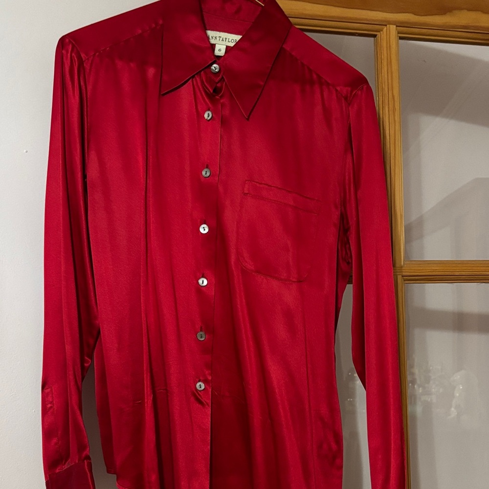 Ann Taylor Red Silk Ladies Blouse